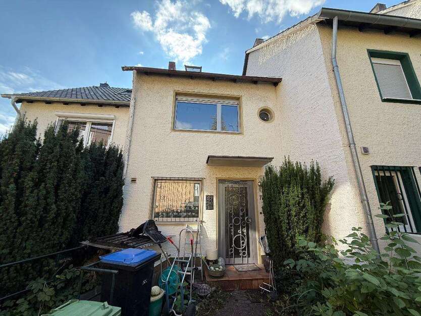 Haus zum Kaufen in Bonn 280.000 € 85 m² 4 zimmer