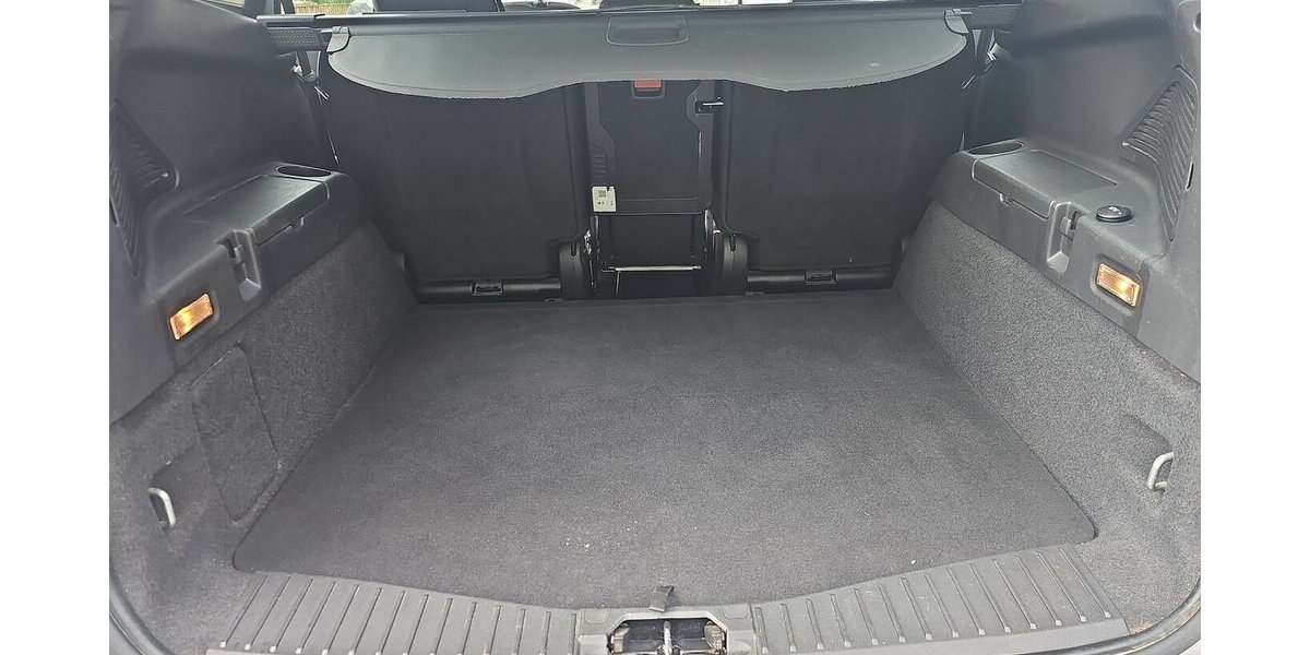 Ford C-Max Grand Business Edition 121.000 km 7.290 &euro; Schwalbach/Taunus 65824