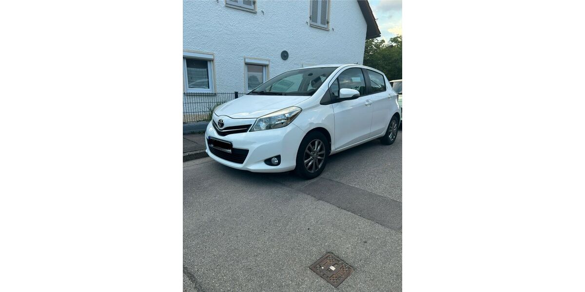 Toyota Yaris 99.456 km 6.500 &euro; Diedorf 86420