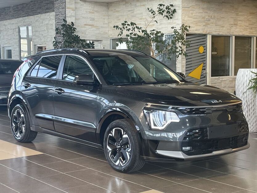 Kia Niro 39.667 km 24.500 € Bonn 53227