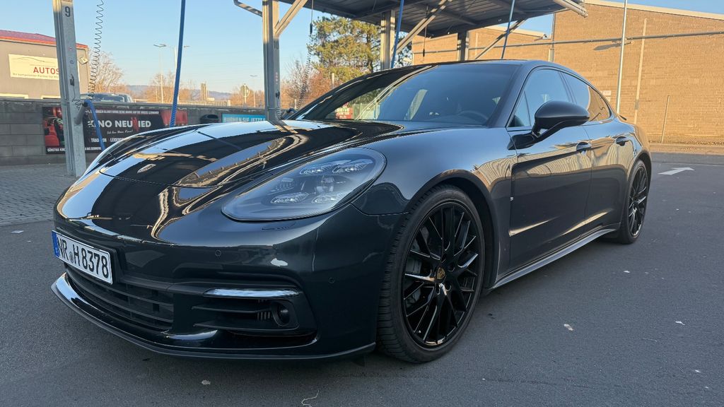 Porsche Panamera 142.000 km 52.690 &euro; Neuwied 56564