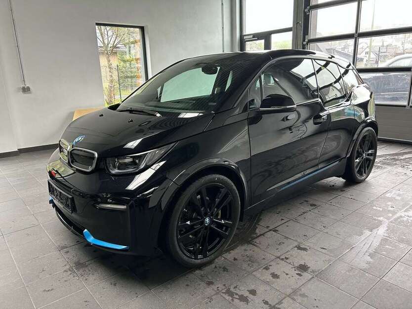i3