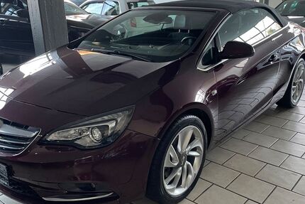 Opel Cascada 74.000 km 10.450 &euro; Detmold 32756
