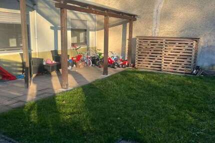 Haus Steinheim-Söhnstetten Söhnstetten - 8 Zimmer, 187 m&sup2;, 285.000&euro; | Angebot:25470992