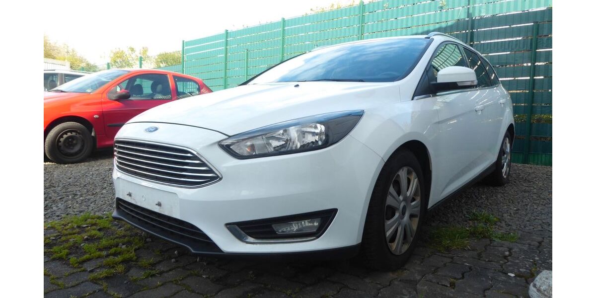Ford Focus 171.000 km 4.300 &euro; Wiehl 51674
