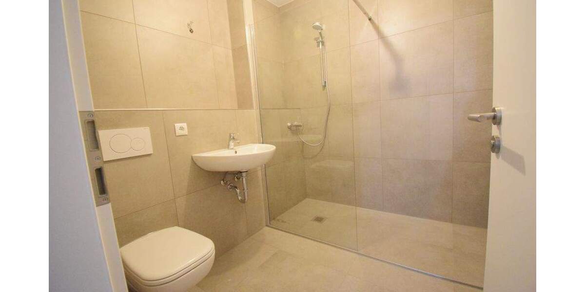 Etagenwohnung Mannheim / Rheinau - Süd Rheinau - 2 Zimmer, 67 m&sup2;, 887&euro; | Angebot:25835218