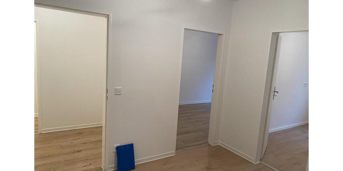 Etagenwohnung Velbert Velbert-Mitte - 3 Zimmer, 77 m&sup2;, 539&euro; | Angebot:24870839