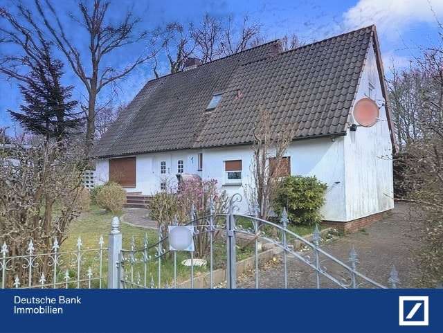 Haus zum Kaufen in Elmshorn 165.000 € 105 m²