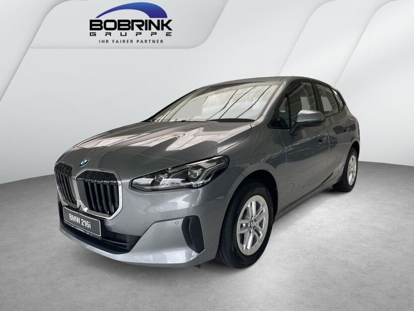 BMW 216 5.500 km 33.490 € Bremen 28757