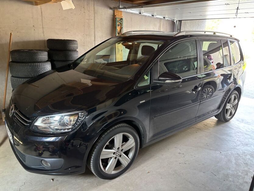 VW Touran 178.500 km 11.800 € Albbruck Kuchelbach 79774