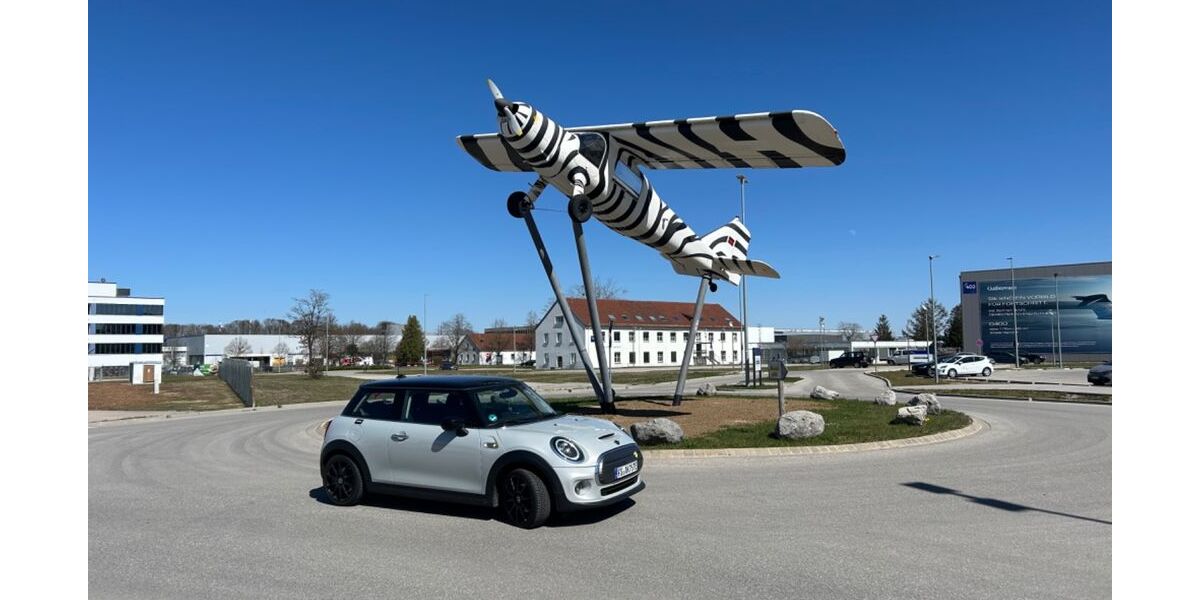 Mini Cooper SE 64.000 km 14.800 &euro; Blankenhagen 18182