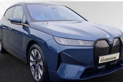 BMW iX 8.500 km 73.782 &euro; Kleve 47533