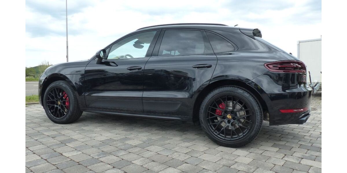 Porsche Macan 103.600 km 38.880 &euro; Wurmberg 75449