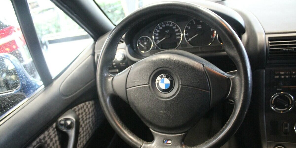 BMW Z3 1,9 Cabrio + Hardtop 73.342 km 9.980 € Euskirchen 53881