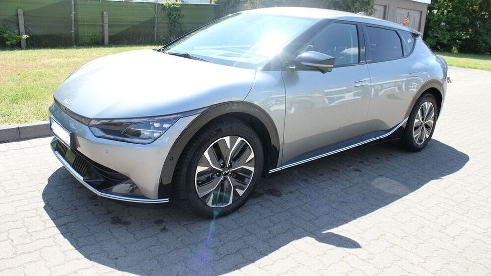 EV6