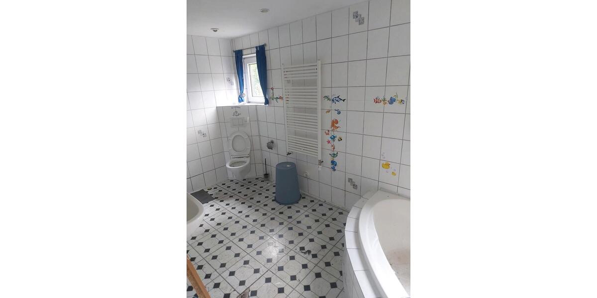 Bauernhaus, Landhaus Hankensbüttel - 6 Zimmer, 140 m&sup2;, 159.000&euro; | Angebot:26992029