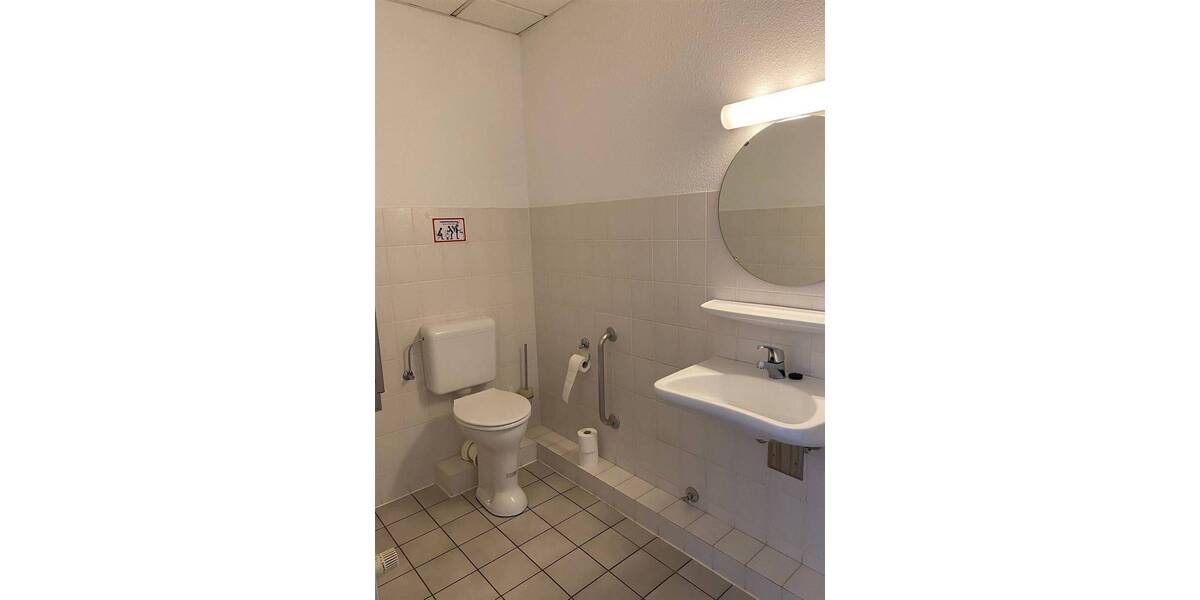 Gewerbeobjekt Rosengarten Klecken - 5 Zimmer, 120 m&sup2;, 1.510&euro; | Angebot:25741802