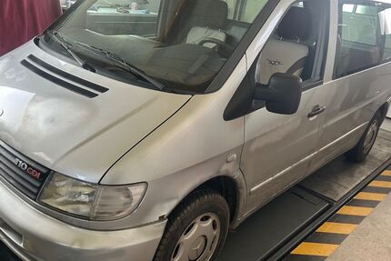 Mercedes-Benz Vito 220.000 km 1.499 &euro; Ergoldsbach 84061