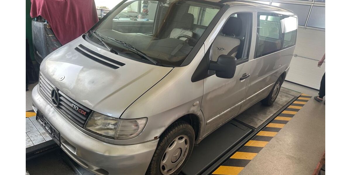 Mercedes-Benz Vito 220.000 km 1.499 &euro; Ergoldsbach 84061