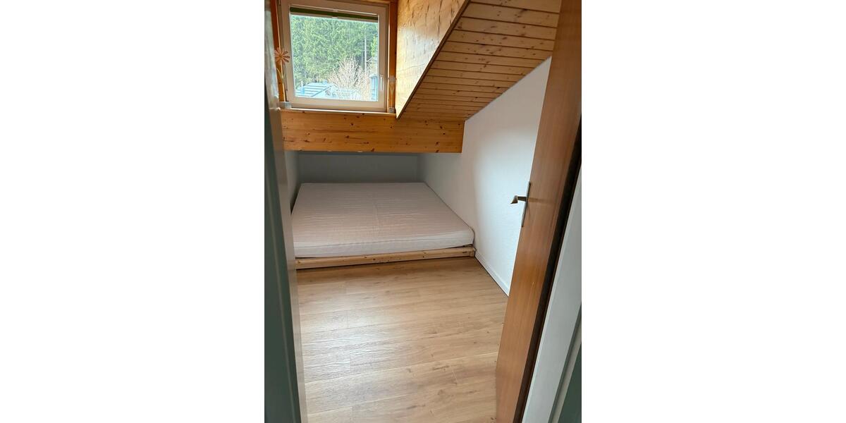 Reihenhaus Schönwald im Schwarzwald - 3 Zimmer, 82 m&sup2;, 880&euro; | Angebot:26418197