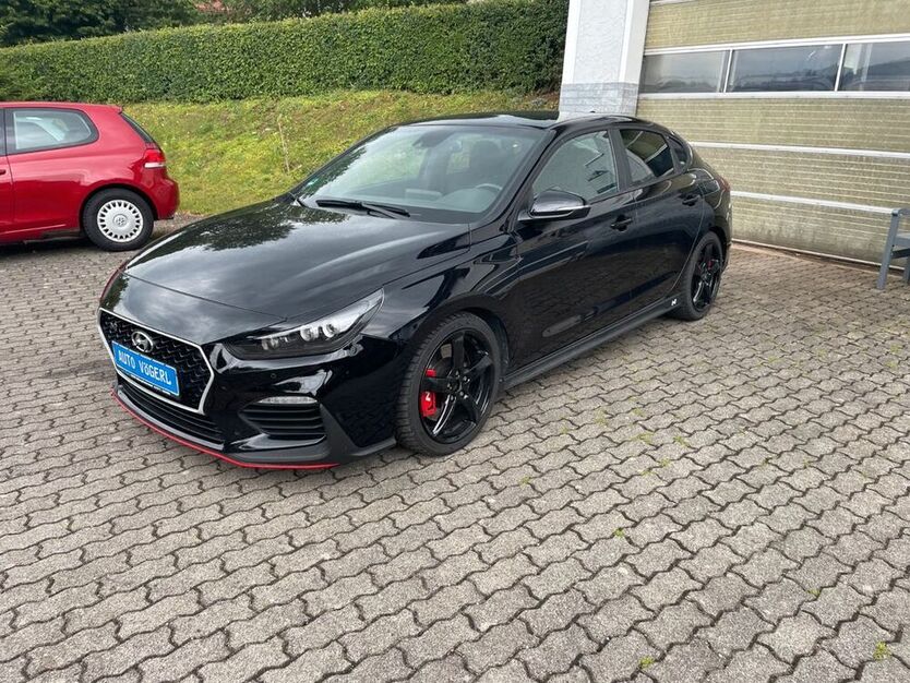 i30
