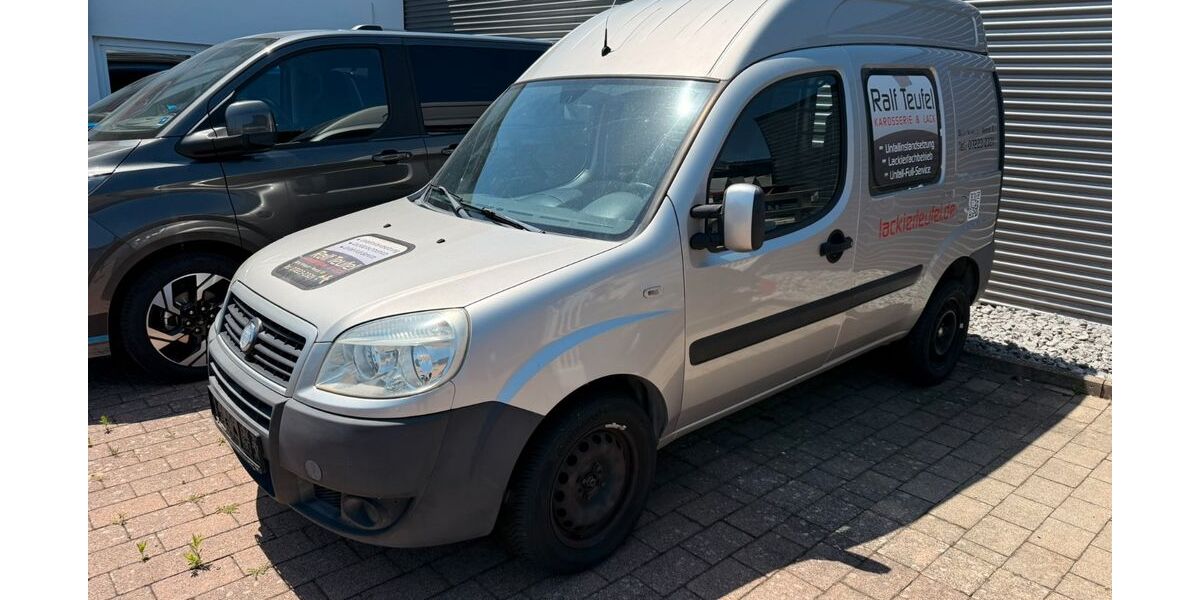 Fiat Doblo 180.000 km 2.690 &euro; Bühl 77815