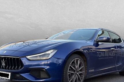 Maserati Ghibli 59.800 km 85.890 &euro; Regensburg 93059