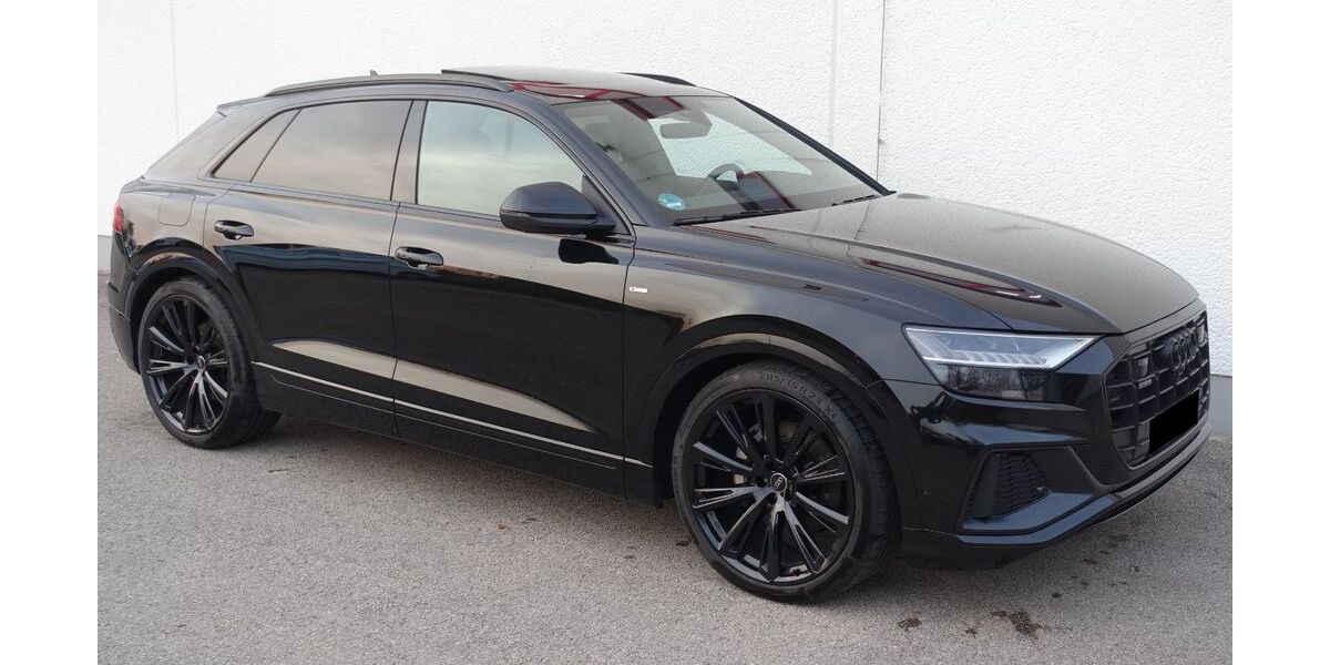Audi Q8 68.700 km 67.640 &euro; Langquaid 84085