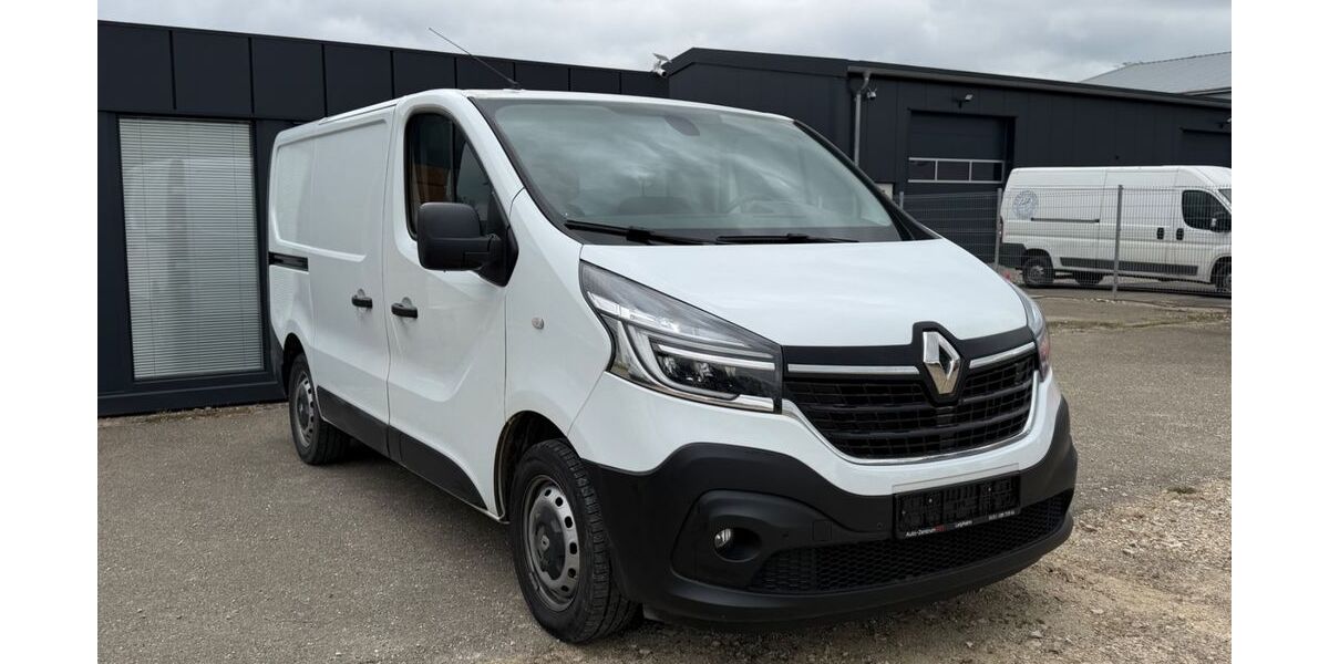 Renault Trafic 65.800 km 15.999 &euro; Leipheim 89340