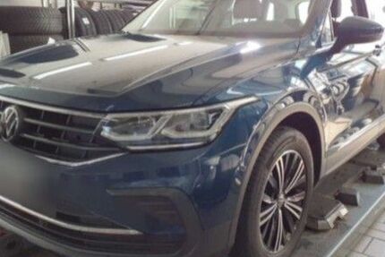 VW Tiguan 65.061 km 37.660 &euro; München 80686