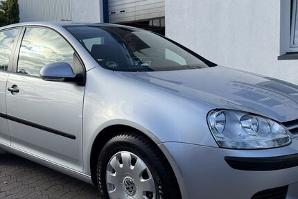 VW Golf 49.000 km 7.990 &euro; Hamburg 20537