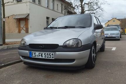Opel Corsa 204.400 km 2.300 &euro; Esslingen 73730