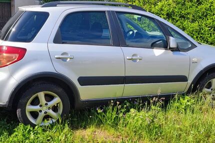 Suzuki SX4 181.000 km 1.900 &euro; Losheim am See 66679
