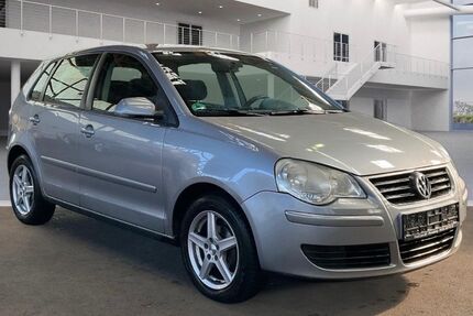 VW Polo 167.649 km 1.999 &euro; hamburg 20539