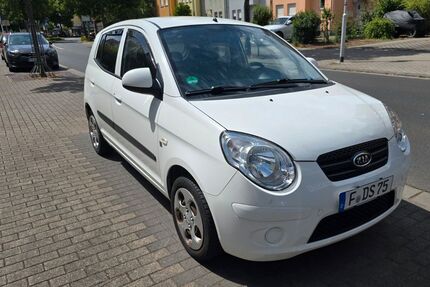 Kia Picanto 137.000 km 1.800 &euro; Frankfurt am Main 65929