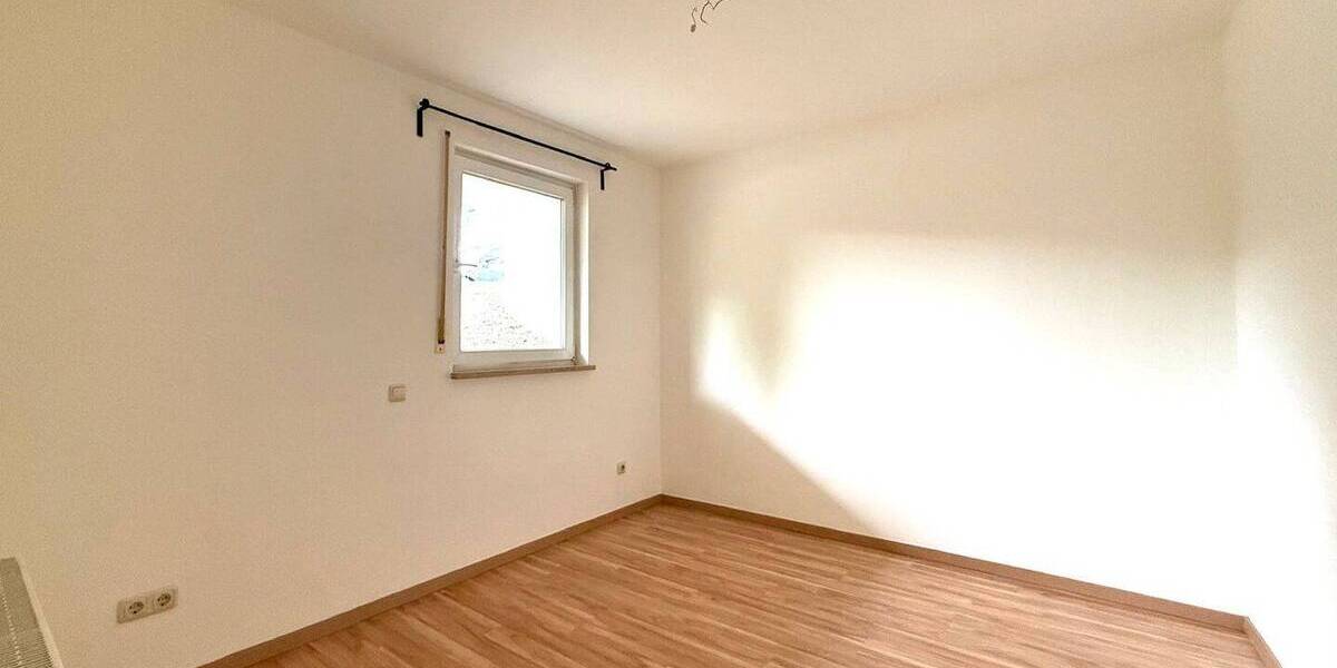 Etagenwohnung Neustadt an der Aisch Neustadt - 2 Zimmer, 40 m&sup2;, 129.000&euro; | Angebot:26930501