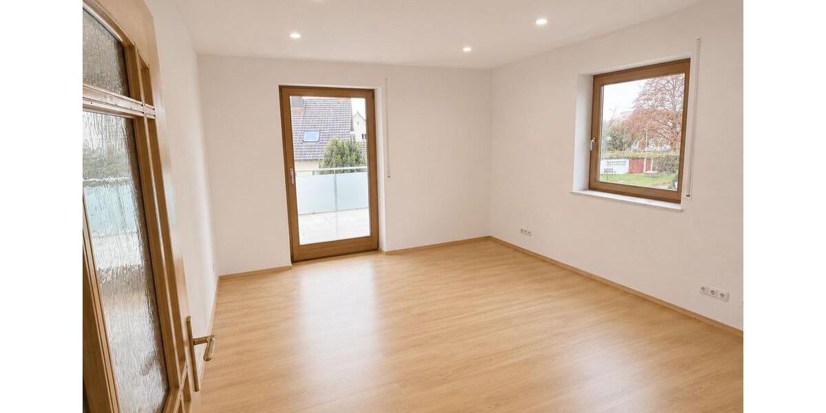 Etagenwohnung Neuburg an der Donau - 4.5 Zimmer, 135 m&sup2;, 1.370&euro; | Angebot:26653313