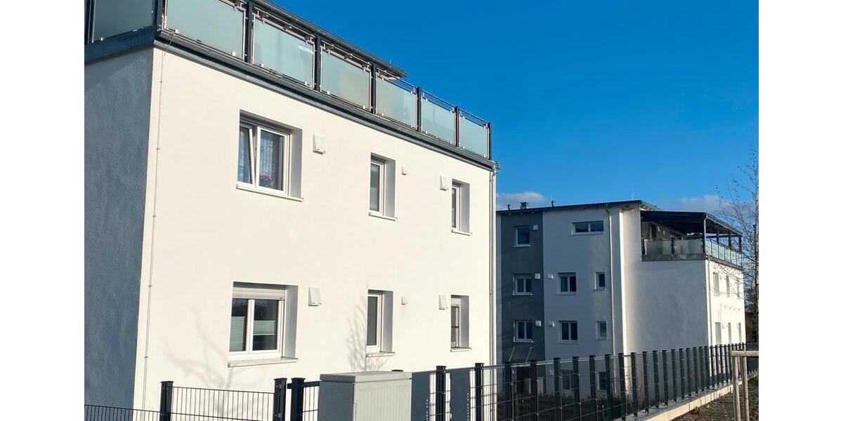 Erdgeschoßwohnung Kemnath - 4 Zimmer, 114 m&sup2;, 1.350&euro; | Angebot:26340120
