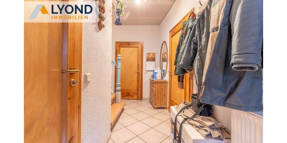 Einfamilienhaus Frankenhain Frankenhain - 4 Zimmer, 138 m&sup2;, 185.000&euro; | Angebot:24137402
