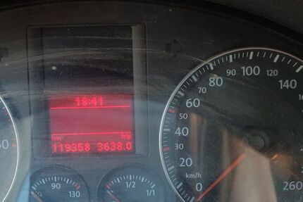 VW Golf 119.000 km 1.950 &euro; Schönthal 93488