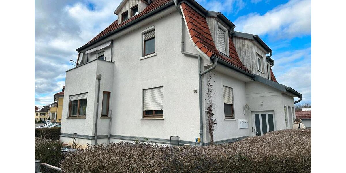 Dachgeschoßwohnung Ellwangen (Jagst) - 2 Zimmer, 48 m&sup2;, 198.000&euro; | Angebot:26846744