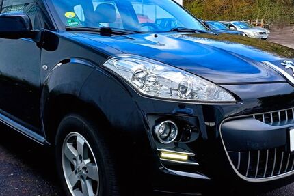 Peugeot 4007 100.074 km 4.900 &euro; Homburg 66424