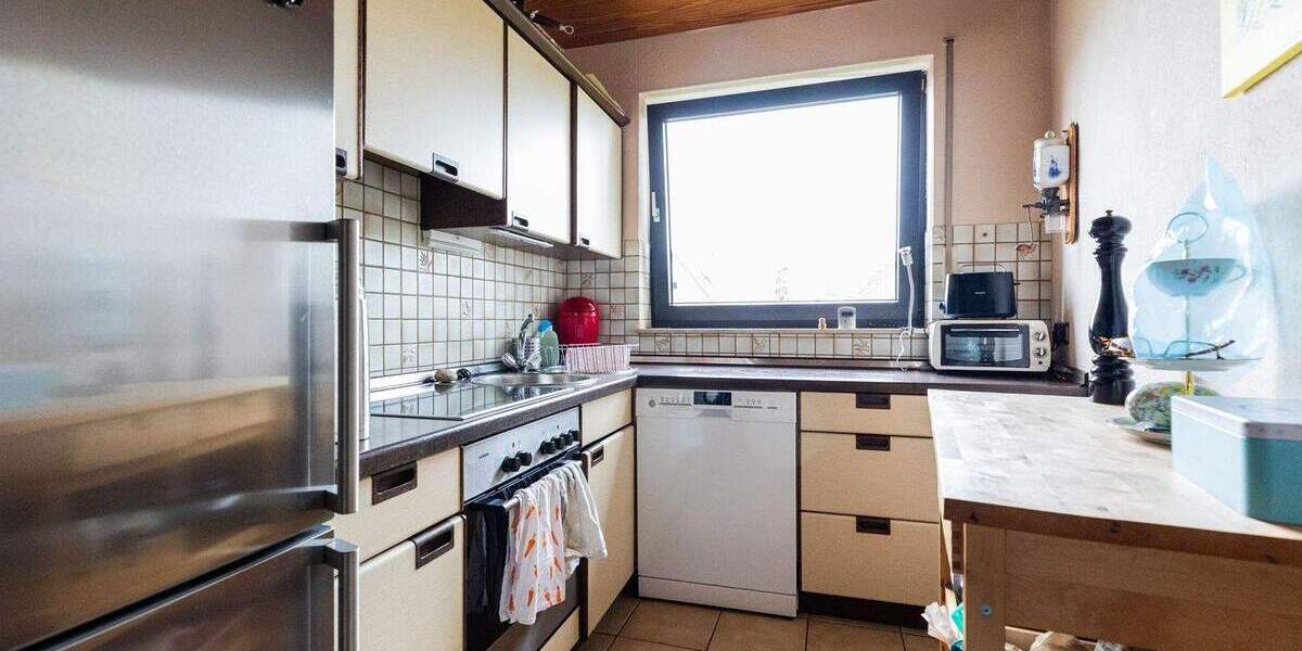 Mehrfamilienhaus, Wohnhaus Bischofsheim - 8 Zimmer, 229 m&sup2;, 695.000&euro; | Angebot:25768288