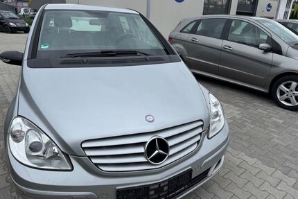 Mercedes B 200