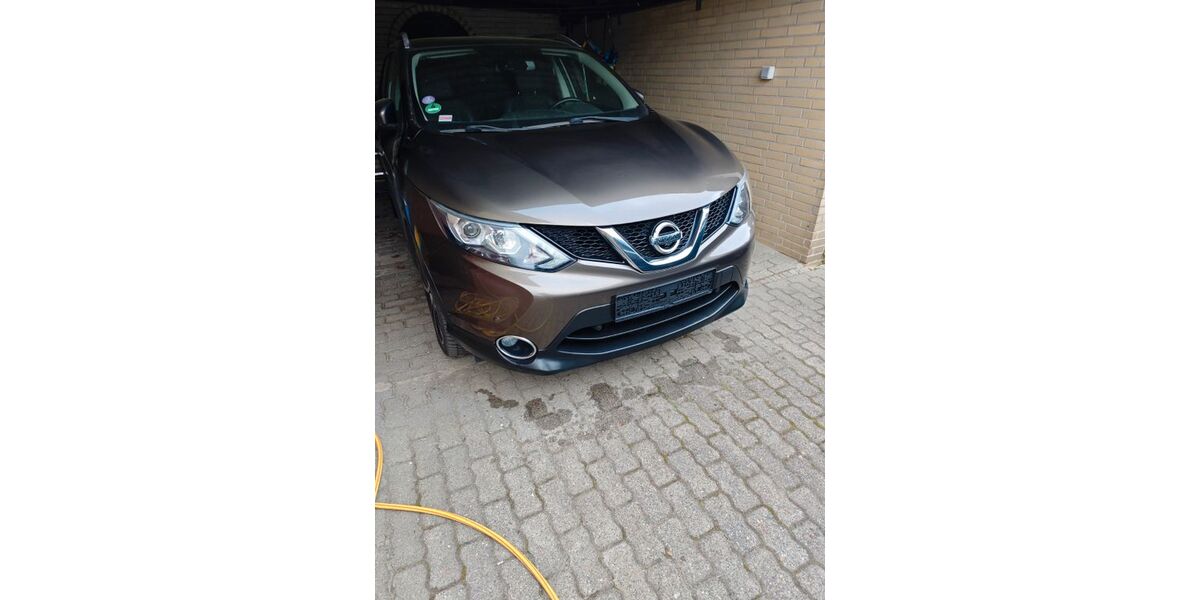 Nissan Qashqai 89.000 km 9.199 &euro; Kayhude 23863