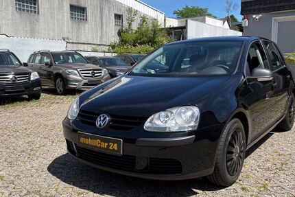 VW Golf 200.000 km 2.800 &euro; Haan 42781