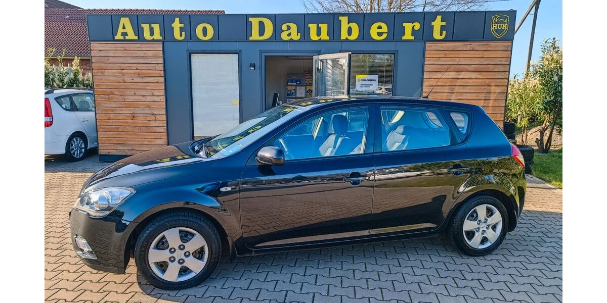 Kia ceed / Ceed 104.000 km 5.500 &euro; Moormerland 26802
