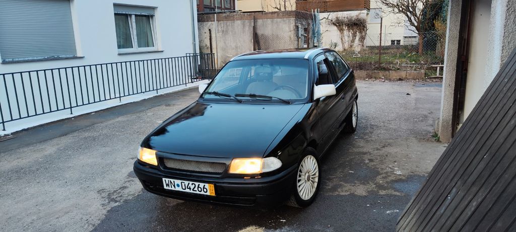 Opel Astra 167.000 km 600 &euro; Fellbach 70734