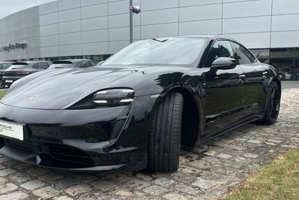 Porsche Taycan 28.300 km 89.990 € Nürnberg 90425