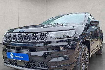 Jeep Compass 48.111 km 20.975 € Hamburg 21029